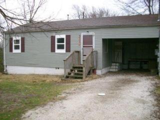 3226 Howard Ave, Springfield MO  65803-3715 exterior