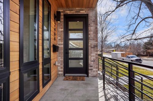 2466 Williams St, Denver CO  80205-5524 exterior