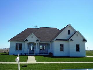 201 Julie Dr, Dwight IL  60420-8213 exterior