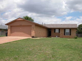 103 Mohawk Ave, Geronimo, OK 73543-9786