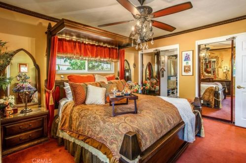 3520 Watkins Dr, Riverside CA  92507-4609 exterior