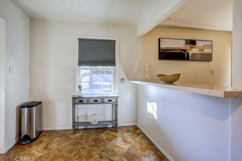 2062 Flower St, Santa Ana CA 92706-1928 exterior