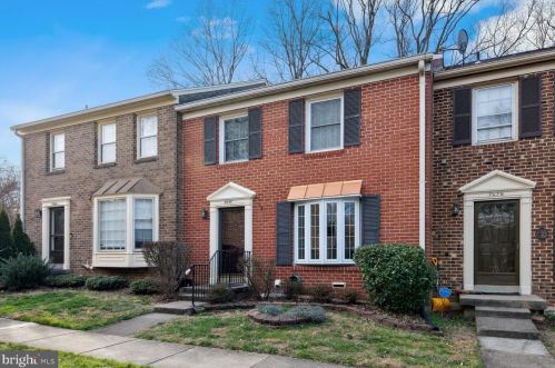 7478 Adams Park Ct, Annandale, VA 22003-5724