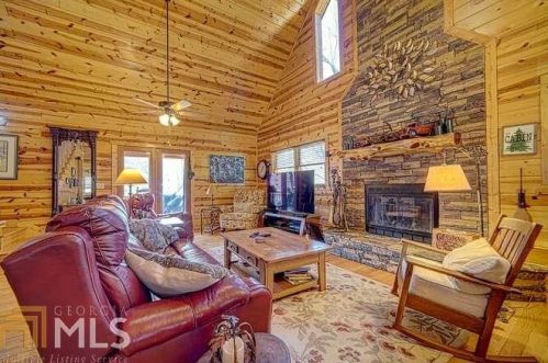 377 Fightingtown Creek Rd, Fry, GA 30555-1974