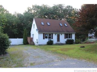 67 Kenneth Dr, Killingly, CT 06241-2035
