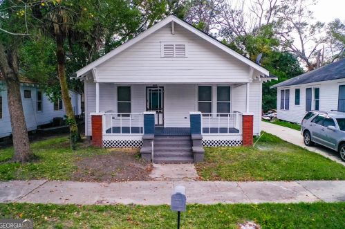 503 Nicholls St, Waycross, GA 31503-2643
