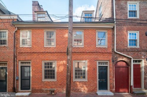 758 Front St, Philadelphia PA 19147-3523 exterior