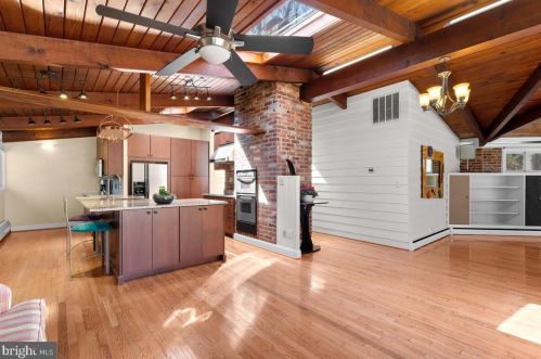 1006 Somerset Ln, Silver Spring MD 20904-6241 exterior