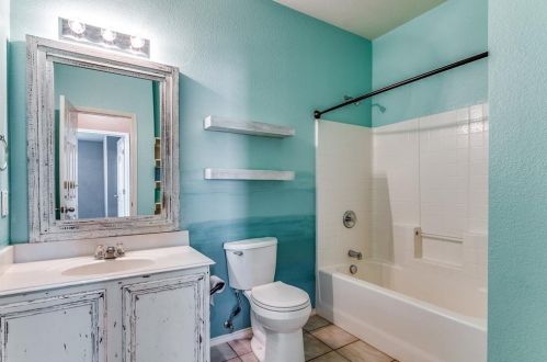 717 Kentucky Derby Ln, Fort Worth TX  76179-7317 exterior