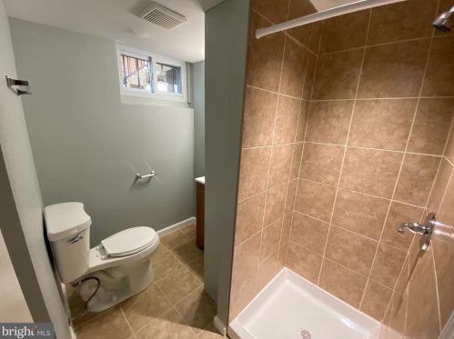 7804 Lockney Ave, Silver Spring MD 20912-7304 exterior