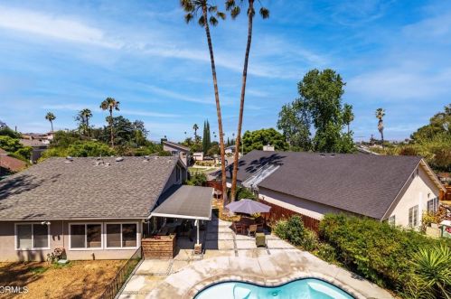 1180 Currier Ave, Simi Valley CA 93065-5162 exterior