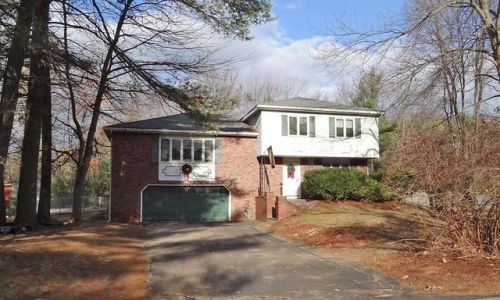 2 Sequoia Ave, Londonderry, NH 03053-7424