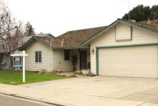 1250 Countryside Dr, Turlock, CA 95380-6540