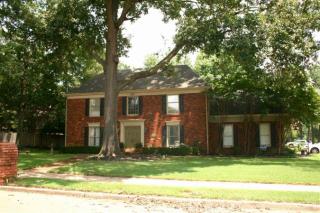 3000 Honey Tree Dr, Memphis, TN 38138-7219