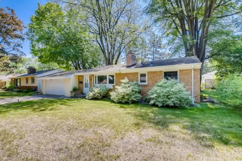 5419 45th Ave, Minneapolis, MN 55417-2303