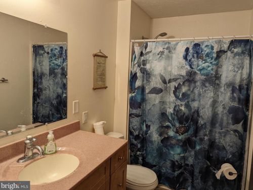 1012 Broadway, Hanover PA 17331-2500 exterior