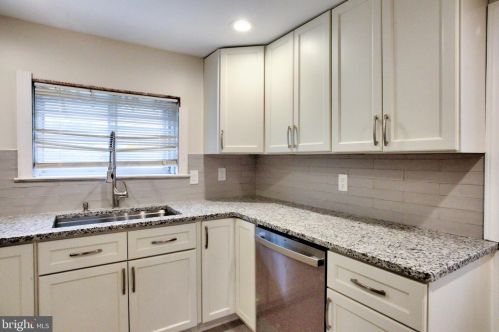 3475 Amber St, Philadelphia PA  19134-2601 exterior