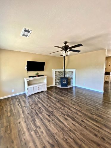 557 Fairview Dr, Swansboro Country, CA 95667-4314