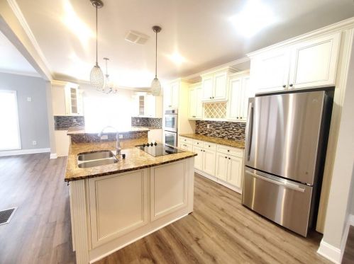 2527 Hope Dr, Conyers GA  30094-3382 exterior