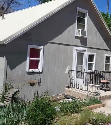 1332 Thompson St, Limon, CO 80828-2233