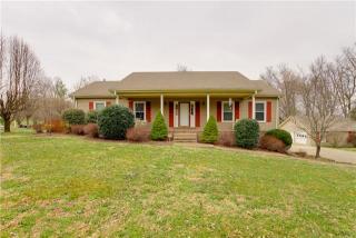 1838 Hygeia Rd, Greenbrier, TN 37073-5210