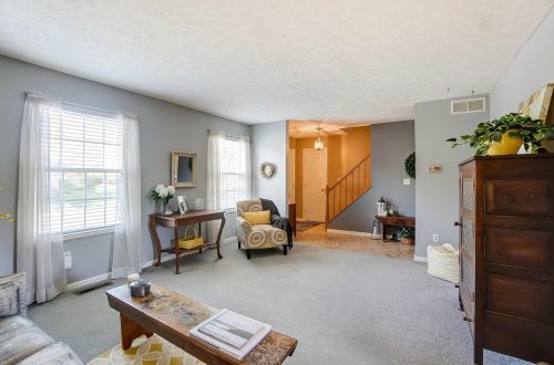 250 Jeanne Dr, Springboro, OH 45066-9777