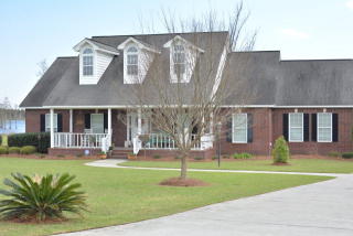67 Kingsridge Dr, Pridgen, GA 31519-6543