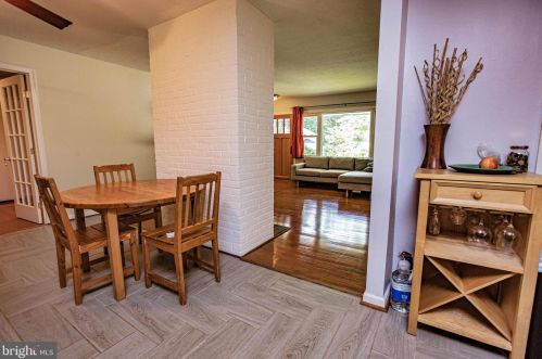 7415 Hastings St, Springfield VA  22150-4108 exterior