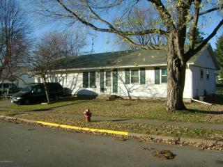 590 1st Ave, Lewiston, MN 55952-1123