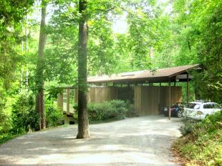 46 Cedar St, Chapel Hill NC  27514-2712 exterior