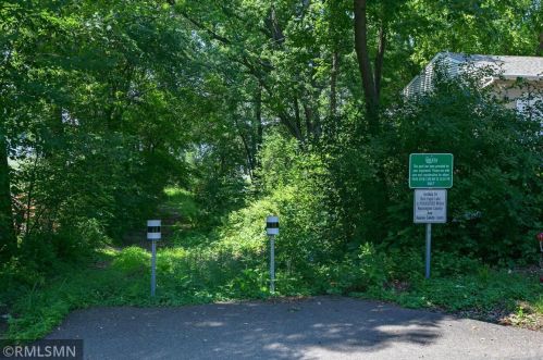 4893 121st St, Saint Paul MN  55110-5902 exterior