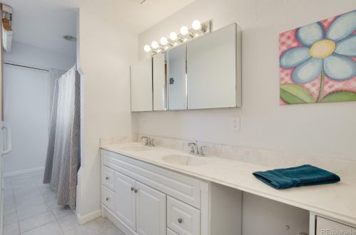 6264 Elmira Cir, Englewood CO  80111-5606 exterior