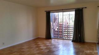 1740 Oakdale Ave, San Francisco CA  94124-2327 exterior