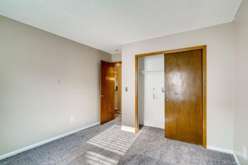 11823 Cornell Cir, Aurora CO 80014-5700 exterior