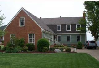 1230 Chesapeake Ave, Hampton, VA 23661-3120