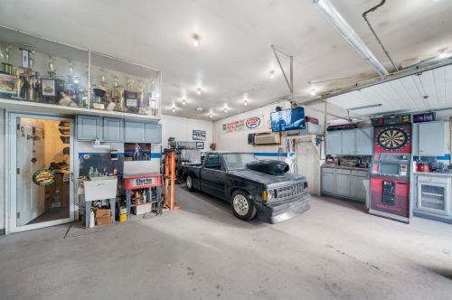 1503 Brickville Rd, Sycamore IL  60178-3409 exterior