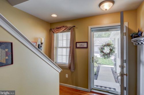 14 Red Leaf Ln, Lancaster PA  17602-7000 exterior