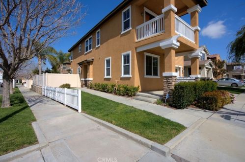 11178 Cram Ln, Loma Linda, CA 92354-6558