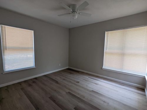 2911 Ann Arbor Ave, Dallas, TX 75216-6638