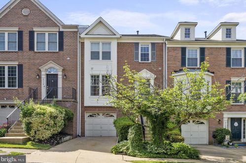 7110 Tanworth Dr, Springfield, VA 22152-3663