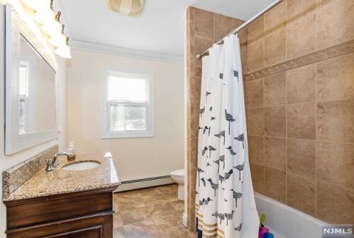 97 Roosevelt Ave, Paterson NJ  07506-0015 exterior