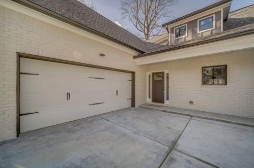 422 Sherwood Dr, Holly Springs, GA 30188-0048