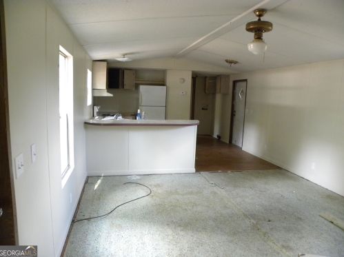 266 Detter Rd, Canon, GA 30520-4309