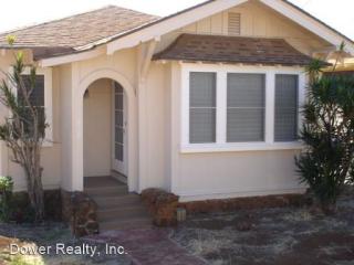 632 8th Ave, Honolulu HI  96816-2110 exterior