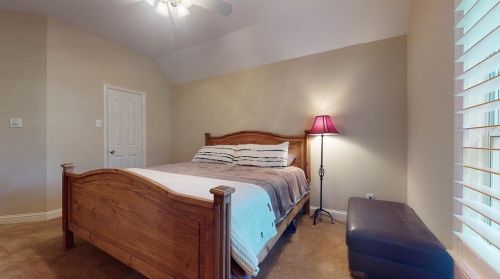 8760 Skyline Ln, Conroe TX  77302-3458 exterior