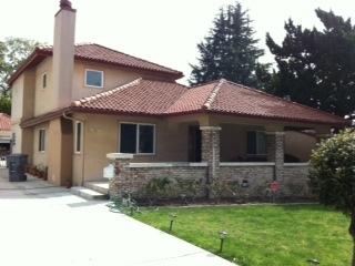 1214 Jackson St, Glendale CA  91207-1447 exterior