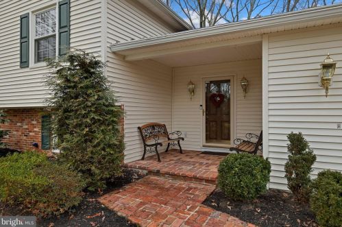 176 Berrywood Dr, Severna Park MD 21146-2033 exterior