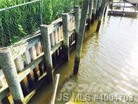4 Anchor Dr, Tuckerton, NJ 08087-1625