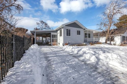 4369 Logan St, Englewood CO  80113-5820 exterior