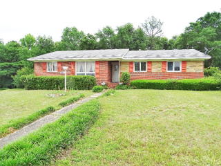 2516 Courtesy Dr, Columbus, GA 31907-3612